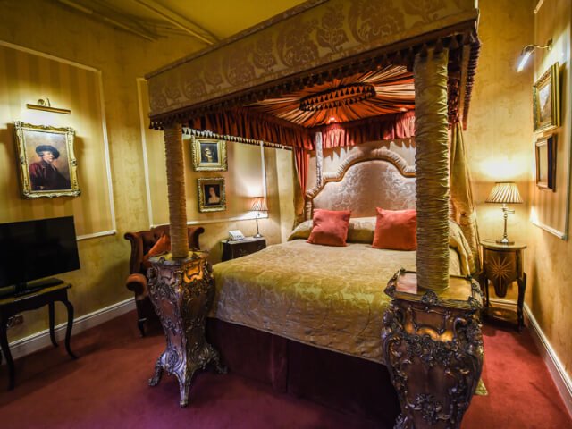 Bedrooms Castle State Bedside Lumley Castle Hotel