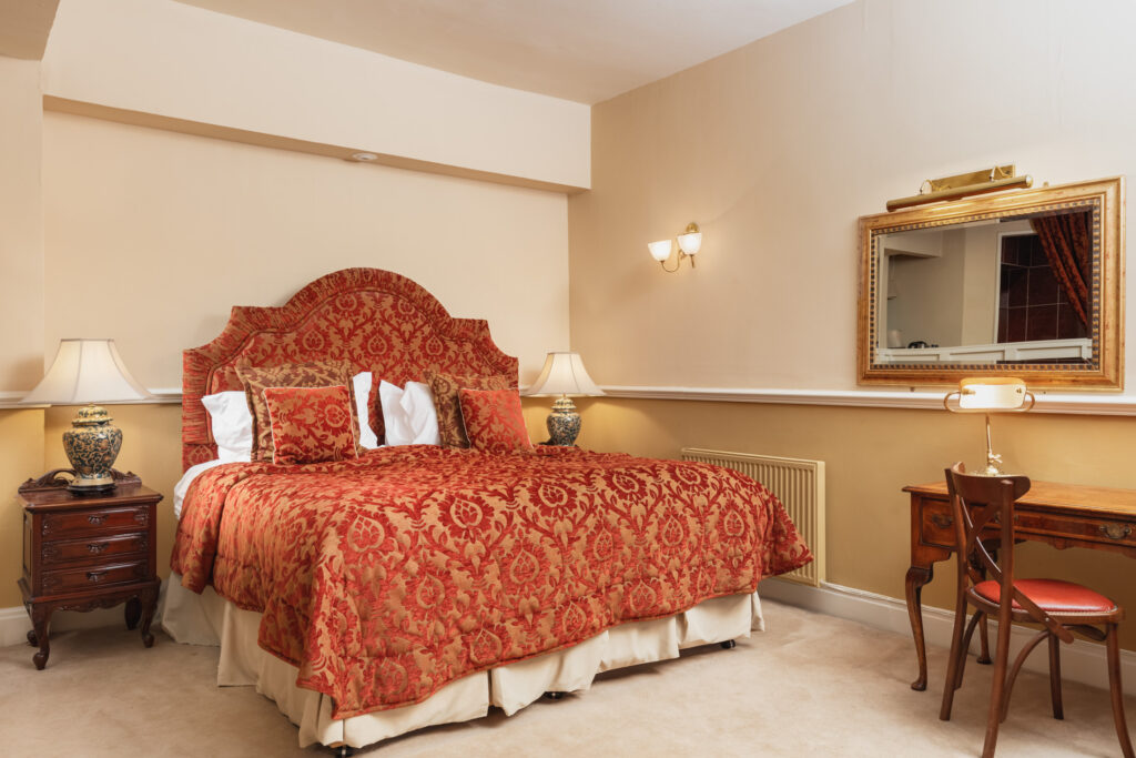 BedroomCourtyardSuperior_4